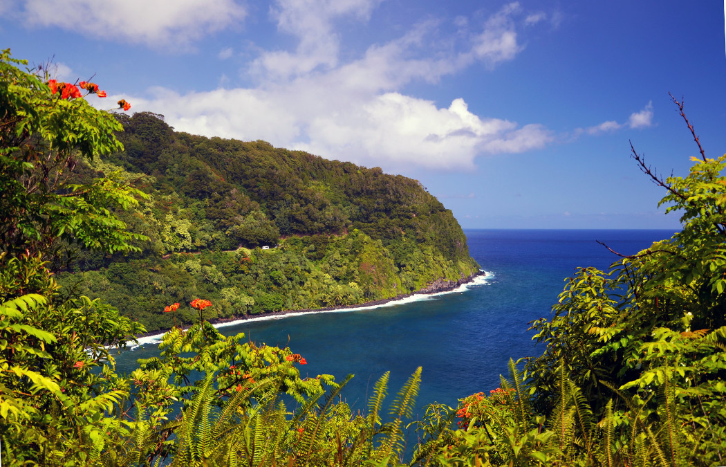 Maui Hana Bay drive
