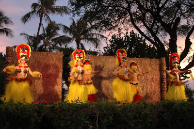 Luau show